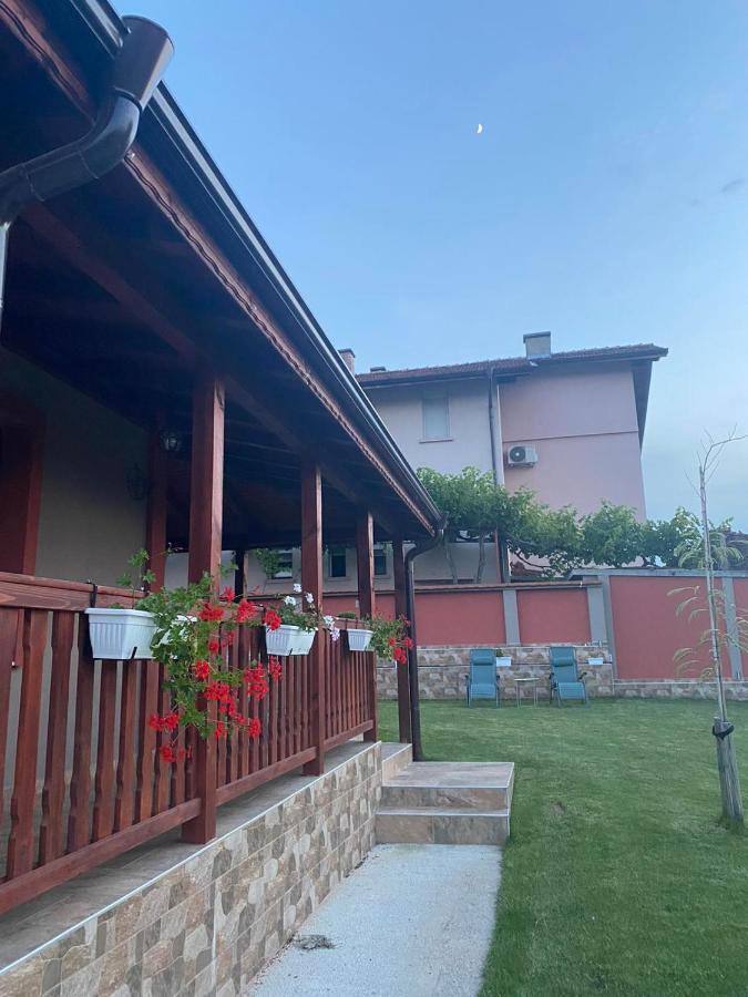 Къща За Гости Детелина - Лина Sapareva Banya Exterior foto